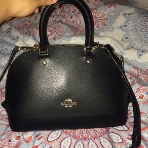 Coach Mini Sierra CAN SHIP TODAY!